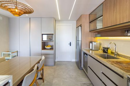 Apartamento à venda com 125m², 3 quartos e 2 vagas Apartamento à venda com 125m², 3 quartos e 2 vagasCozinha Americana