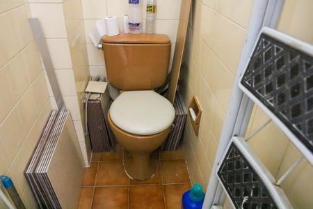 Apartamento à venda com 74m², 2 quartos e 1 vagaBanheiro de Serviço