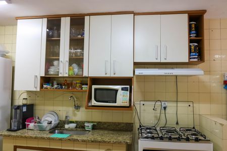 Apartamento à venda com 74m², 2 quartos e 1 vagaCozinha