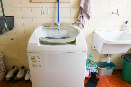 Apartamento à venda com 74m², 2 quartos e 1 vagaÁrea de Serviço