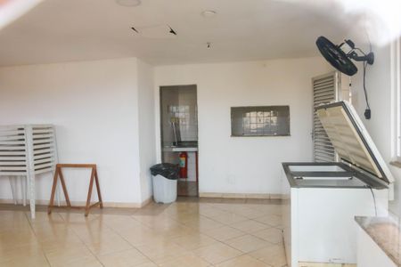 Apartamento à venda com 74m², 2 quartos e 1 vagaÁrea comum - Salão de festas
