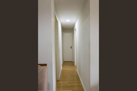 Apartamento à venda com 74m², 2 quartos e 1 vagaCorredor