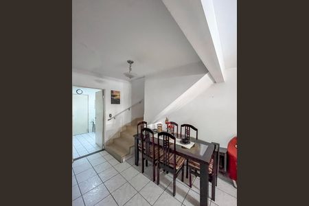 Casa para alugar com 92m², 3 quartos e 1 vaga Casa para alugar com 92m², 3 quartos e 1 vagaSala de Jantar