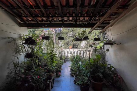 Casa para alugar com 92m², 3 quartos e 1 vaga Casa para alugar com 92m², 3 quartos e 1 vagaVaranda