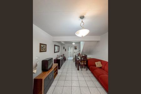 Casa para alugar com 92m², 3 quartos e 1 vaga Casa para alugar com 92m², 3 quartos e 1 vagaSala