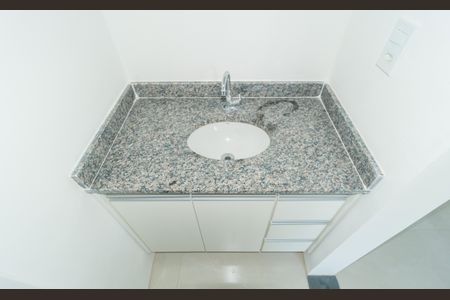 Apartamento para alugar com 37m², 2 quartos e sem vagaDetalhe - Banheiro