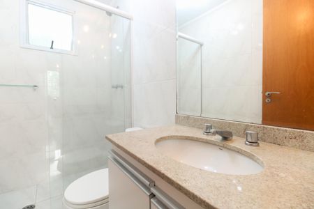 Apartamento para alugar com 84m², 2 quartos e 2 vagas Apartamento para alugar com 84m², 2 quartos e 2 vagasBanheiro Social