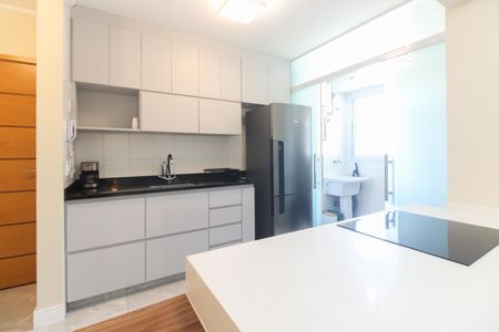 Apartamento para alugar com 84m², 2 quartos e 2 vagas Apartamento para alugar com 84m², 2 quartos e 2 vagasCozinha