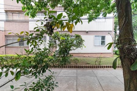 Apartamento para alugar com 74m², 2 quartos e 1 vaga Apartamento para alugar com 74m², 2 quartos e 1 vagaVista do Quarto 2