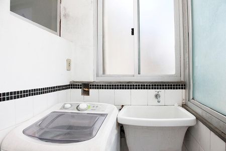 Apartamento para alugar com 85m², 2 quartos e sem vagaÁrea de Serviço