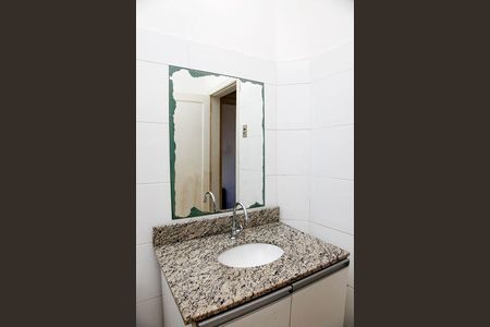 Apartamento para alugar com 85m², 2 quartos e sem vagaBanheiro