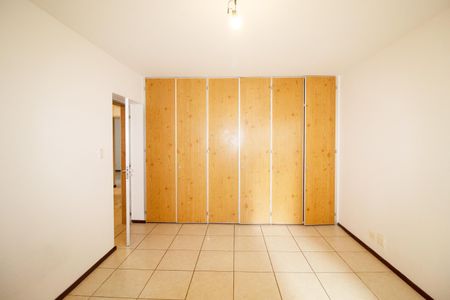 Apartamento para alugar com 156m², 3 quartos e 2 vagas