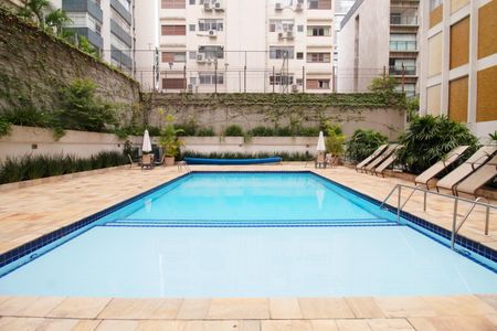 Apartamento para alugar com 156m², 3 quartos e 2 vagas