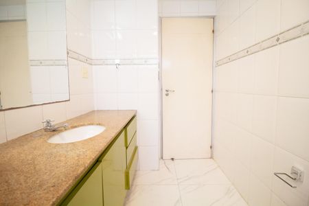 Apartamento para alugar com 156m², 3 quartos e 2 vagas