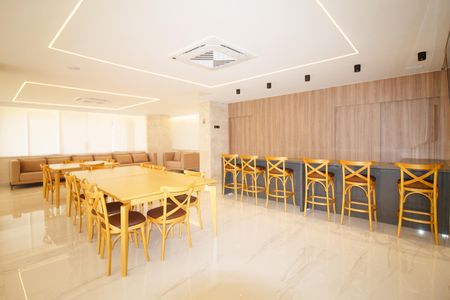 Apartamento para alugar com 156m², 3 quartos e 2 vagas