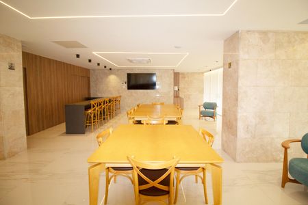 Apartamento para alugar com 156m², 3 quartos e 2 vagas