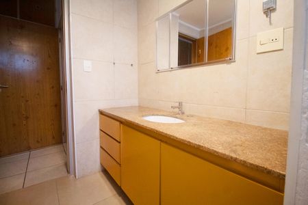 Apartamento para alugar com 156m², 3 quartos e 2 vagas