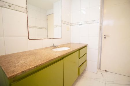 Apartamento para alugar com 156m², 3 quartos e 2 vagas