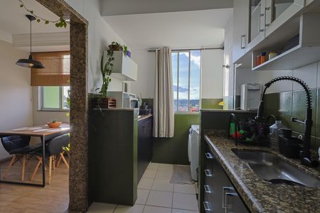 Apartamento para alugar com 96m², 2 quartos e 2 vagasCozinha e Área de Serviço