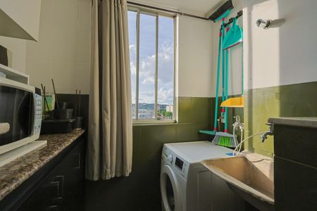 Apartamento para alugar com 96m², 2 quartos e 2 vagasCozinha e Área de Serviço