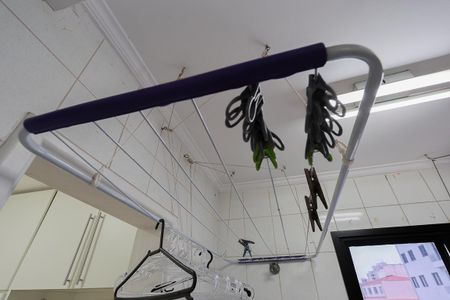 Apartamento à venda com 96m², 3 quartos e 2 vagas Apartamento à venda com 96m², 3 quartos e 2 vagasÁrea de serviço