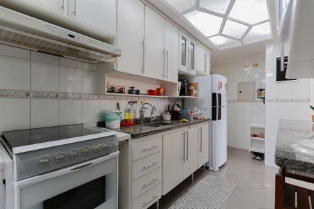 Apartamento à venda com 96m², 3 quartos e 2 vagas Apartamento à venda com 96m², 3 quartos e 2 vagasCozinha