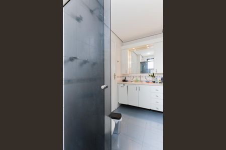 Apartamento à venda com 96m², 3 quartos e 2 vagas Apartamento à venda com 96m², 3 quartos e 2 vagasBanheiro das suítes 2 e 3