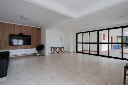 Apartamento à venda com 96m², 3 quartos e 2 vagas Apartamento à venda com 96m², 3 quartos e 2 vagasÁrea comum - Salão de festas 3