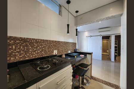 Apartamento para alugar com 79m², 2 quartos e 1 vaga Apartamento para alugar com 79m², 2 quartos e 1 vagaCozinha