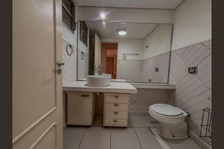 Apartamento para alugar com 136m², 3 quartos e 2 vagas