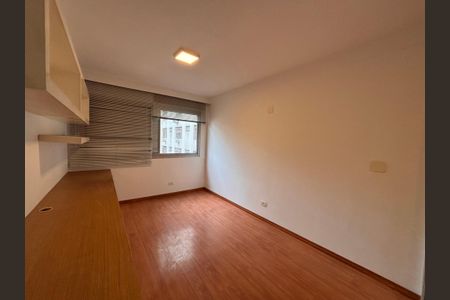 Apartamento para alugar com 136m², 3 quartos e 2 vagas