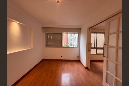Apartamento para alugar com 136m², 3 quartos e 2 vagas