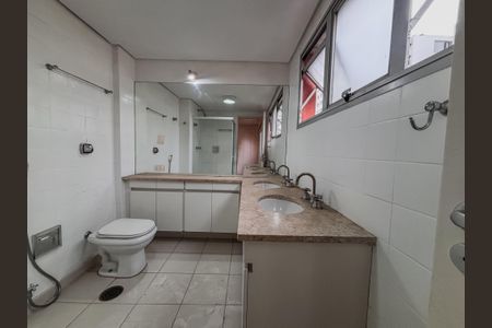 Apartamento para alugar com 136m², 3 quartos e 2 vagas
