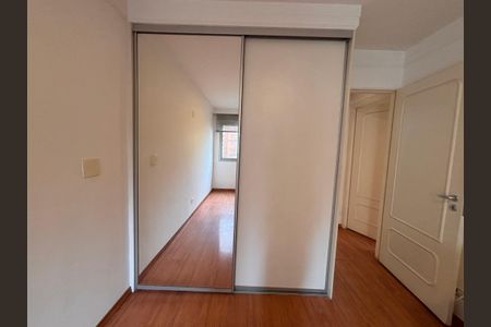 Apartamento para alugar com 136m², 3 quartos e 2 vagas