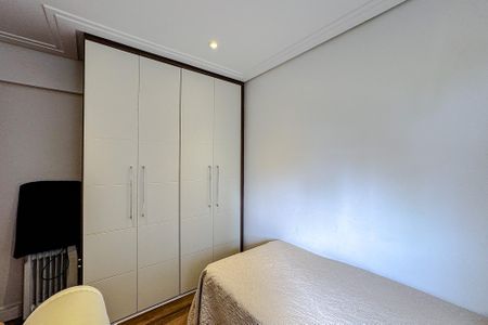 Apartamento à venda com 107m², 3 quartos e 2 vagasQuarto 3