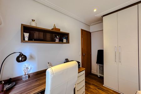 Apartamento à venda com 107m², 3 quartos e 2 vagasQuarto 3