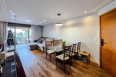 Sala de apartamento à venda com 3 quartos, 107m² em Vila Bertioga, São Paulo