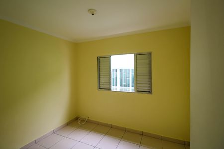 Quarto 2 de casa para alugar com 2 quartos, 50m² em Vila Alpina, São Paulo