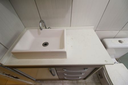 Banheiro de casa para alugar com 2 quartos, 50m² em Vila Alpina, São Paulo