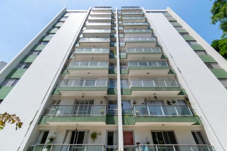 Apartamento à venda com 130m², 3 quartos e 2 vagasFachada