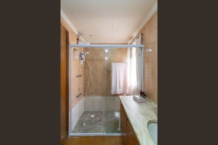 Apartamento à venda com 130m², 3 quartos e 2 vagasBanheiro da Suíte 1