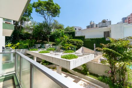 Apartamento à venda com 130m², 3 quartos e 2 vagasVaranda 