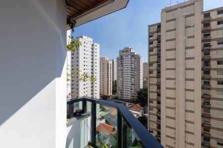 Apartamento para alugar com 360m², 4 quartos e 3 vagas Apartamento para alugar com 360m², 4 quartos e 3 vagasVaranda da Suíte 2