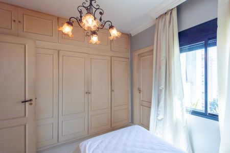 Apartamento para alugar com 360m², 4 quartos e 3 vagas Apartamento para alugar com 360m², 4 quartos e 3 vagasSuíte 1