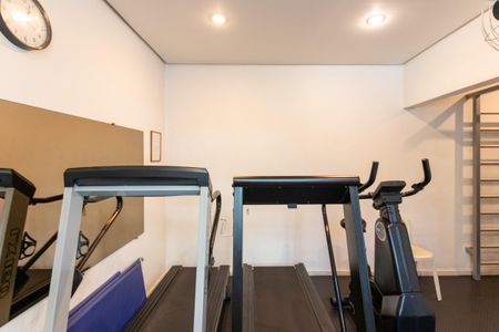 Apartamento para alugar com 360m², 4 quartos e 3 vagas Apartamento para alugar com 360m², 4 quartos e 3 vagasÁrea comum - Academia