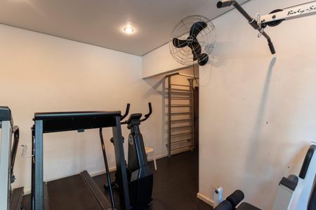 Apartamento para alugar com 360m², 4 quartos e 3 vagas Apartamento para alugar com 360m², 4 quartos e 3 vagasÁrea comum - Academia