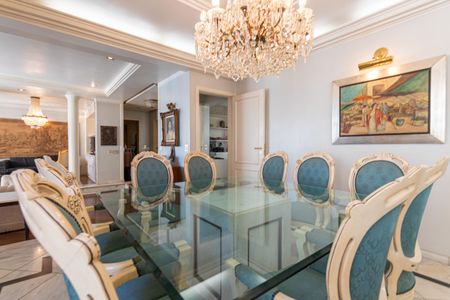 Apartamento para alugar com 360m², 4 quartos e 3 vagas Apartamento para alugar com 360m², 4 quartos e 3 vagasSala