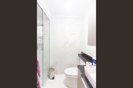 Apartamento à venda com 62m², 2 quartos e 1 vaga Apartamento à venda com 62m², 2 quartos e 1 vagaBanheiro