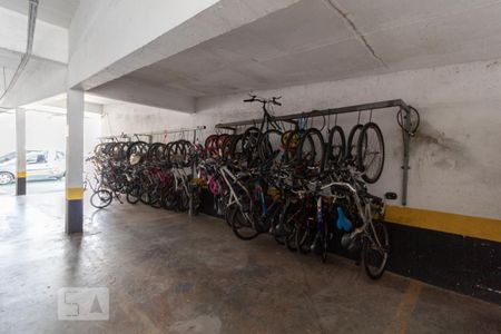 Apartamento à venda com 62m², 2 quartos e 1 vaga Apartamento à venda com 62m², 2 quartos e 1 vagaÁrea Comum