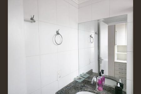 Apartamento à venda com 59m², 2 quartos e 1 vagaBanheiro da Suíte